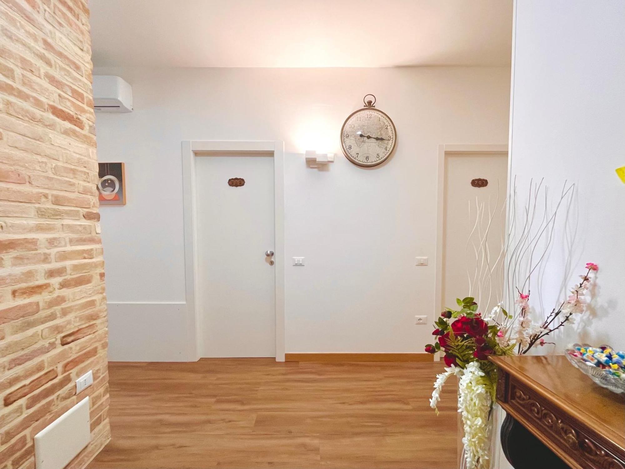 Marco Polo House Apartment Mestre Bagian luar foto